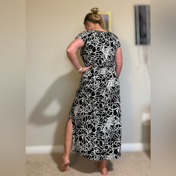 Belle by Kim Gravel Black and White Women's Dress - Picture 3 of 16